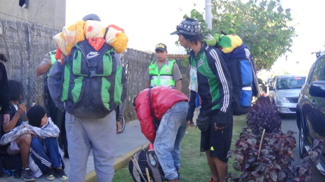 Arequipa: Detienen a ocho extranjeros que robaban mientras ofrecían sus productos [FOTOS y VIDEO]