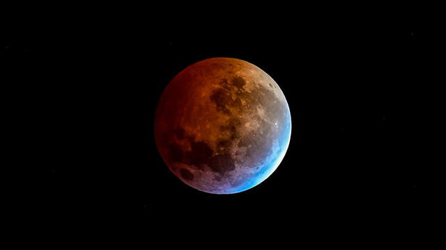 Así se vio el eclipse lunar 2019 en Argentina. Foto: AFP.