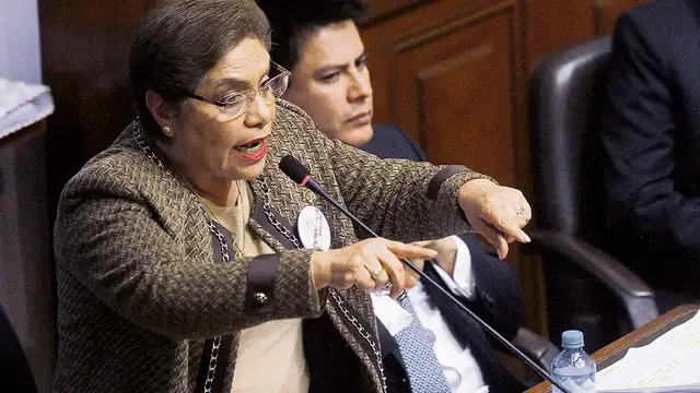 Congreso da norma contra legisladores disidentes