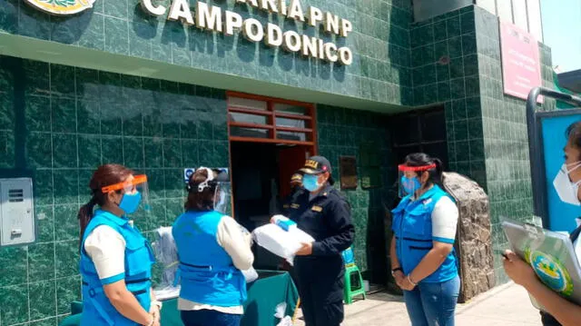 Se realizó entrega de equipos de protección en comisaría de Campodónico. (Foto: PNP)