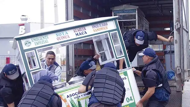 Surco: inician campaña contra el comercio informal [FOTOS]