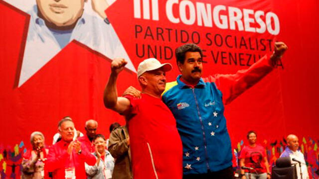 Hugo Carvajal junto al presidente de Venezuela, Nicolás Maduro. Foto: AFP.
