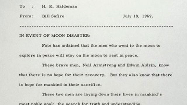 Carta que redactó el gobierno de Estados Unidos por si los astronautas que llegaron a la Luna fallecían en la misión. Foto: Difusión.