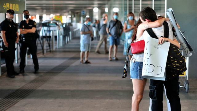 Que la COVID-19 no venza al amor: permisos de viaje para el reencuentro de parejas binacionales