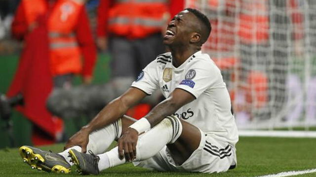 Real Madrid vs Ajax: el llanto desconsolado de Vinicius al salir lesionado del partido [VIDEO]