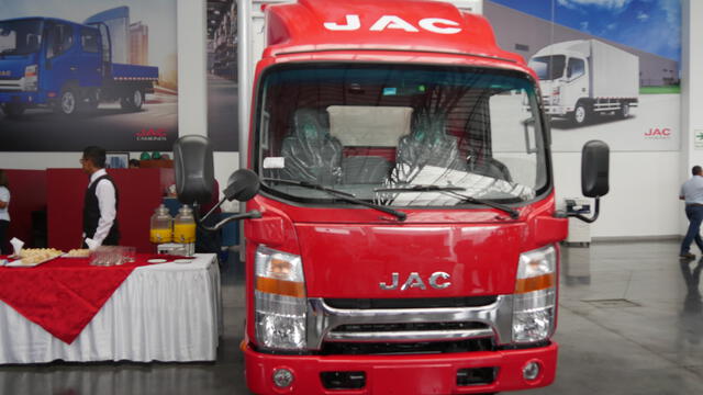 JAC Camiones presenta la nueva serie N de su gama vip