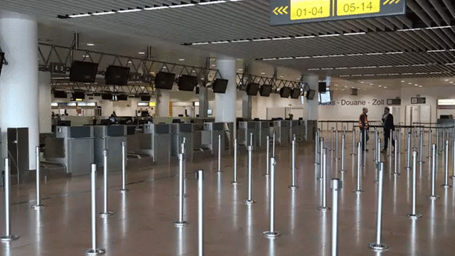 El hombre fue captado en el aeropuerto internacional de Bruselas. Foto: PA.