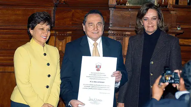 Ex congresista de Agua Viva promovió ley que favorece a su iglesia