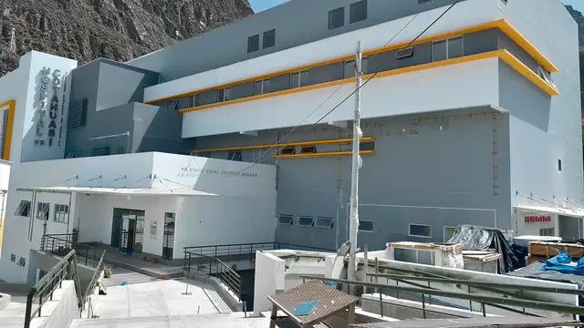 hospital de cotahuasi. La provincia de La Unión tiene 14 000 habitantes. Si sufren una enfermedad complicada, deben viajar cinco horas. El nuevo hospital está inconcluso. hospital de cotahuasi. La provincia de La Unión tiene 14 000 habitantes. Si sufren una enfermedad complicada, deben viajar cinco horas. El nuevo hospital está inconcluso.