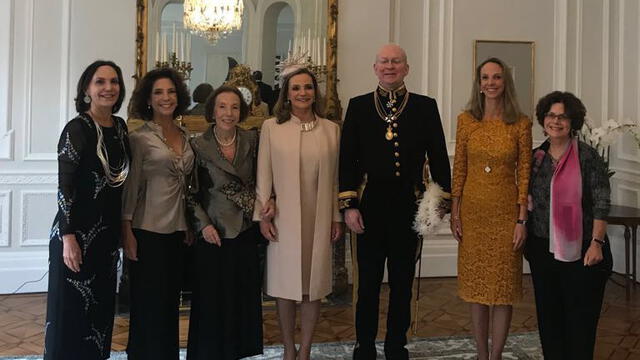 Embajadora Susana de la Puente presentó sus credenciales a la reina Isabel II [FOTOS]
