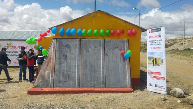 Moquegua: Martín Vizcarra entrega 70 "casitas calientes" en Ubinas