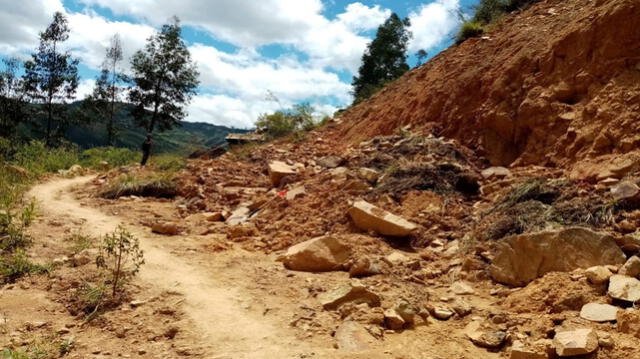 Carretera Marcopampa San Felipe quedó intransitable por deslizamientos