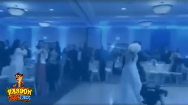 Facebook viral: se casó, pero en la ceremonia pasó el peor momento de su vida [VIDEO]