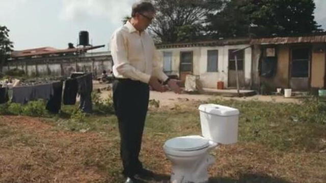 Bill Gates presentó el inodoro que revolucionará el mercado de los servicios higiénicos [FOTOS y VIDEO]