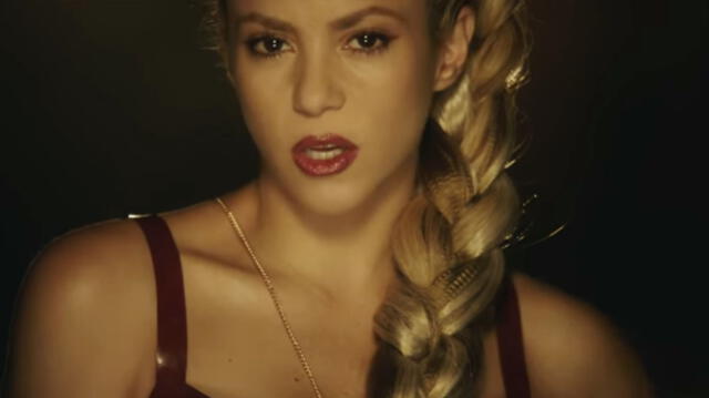 Shakira luce irreconocible sin Photoshop en un diminuto bikini junto a Piqué [FOTOS]