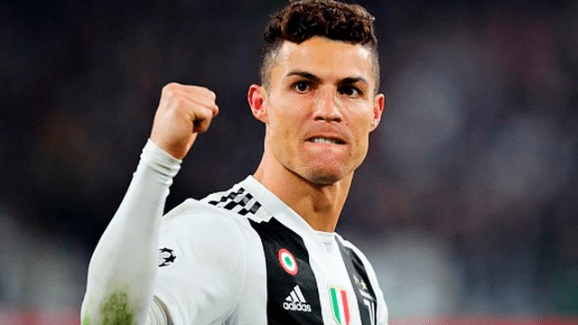 El noble gesto que Cristiano Ronaldo tuvo con pequeño hincha en el Juventus vs Ajax [VIDEO]