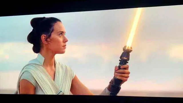Leia usa el apellido Skywalker al final de la cinta. Foto: Lucasfilm