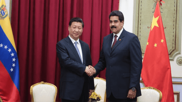 China estudia excluir a Venezuela de un millonario proyecto petrolero 