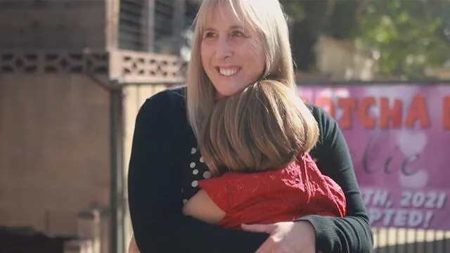 Madre e hija ahora felices de la decisión. Foto: ABC