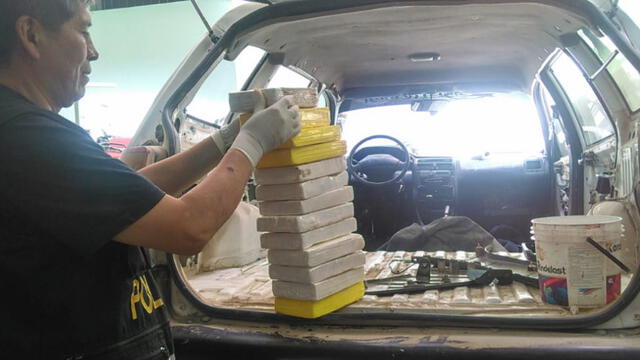 Incautan droga camuflada en un vehículo que se dirigía a Desaguadero [FOTOS]