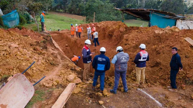 Autoridades de Cutervo supervisaron ejecución de obras de saneamiento