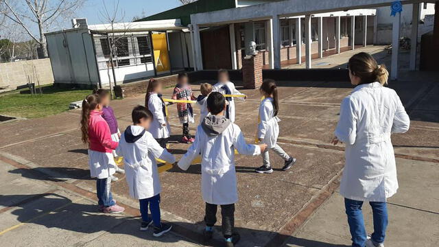 Se comenzará a implementar en el primer y tercer ciclo de la educación, es decir en todo inicial y primaria. Foto: Escuela Número 91. Maldonado, Uruguay.