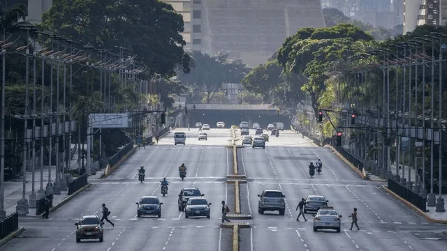 Venezuela: sin transporte y cada vez con menos venezolanos