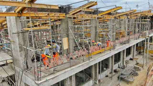 Construcción de colegios en diferentes provincias de Piura. Foto: ARCC