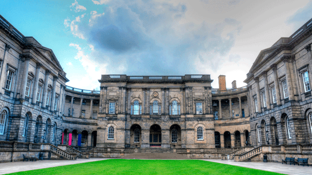 Universidad de Edimburgo.