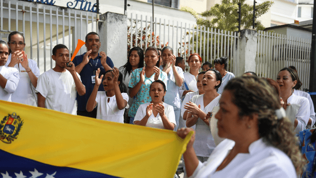 Maduro designó a nuevo ministro de Salud en medio de protestas de enfermeros [FOTOS] 
