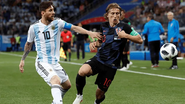 Argentina cayó goleado ante Croacia y está casi fuera de Rusia 2018 [GOLES]