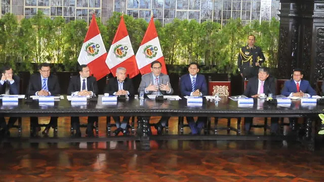 Martín Vizcarra preside sesión de GORE Ejecutivo con cinco mesas temáticas