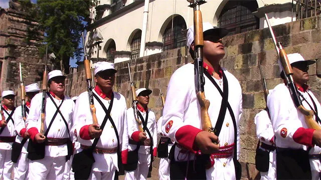 Colegio Ciencias de Cusco celebró 193 aniversario