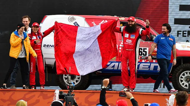 Fernanda Kanno y Alonso Carrillo llevarán la bandera del Perú por toda Arabia Saudita. Foto: De 0 al Dakar.