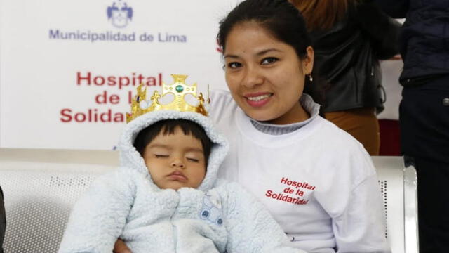 Premian a bebés mamoncitos en hospital de Solidaridad [FOTOS]