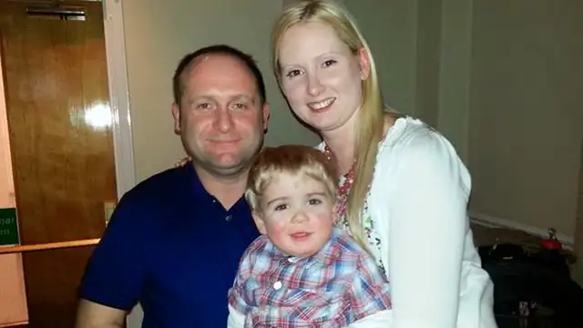 Niño de 5 años vuelve a reconocer a sus padres tras implantarle chip en la cabeza