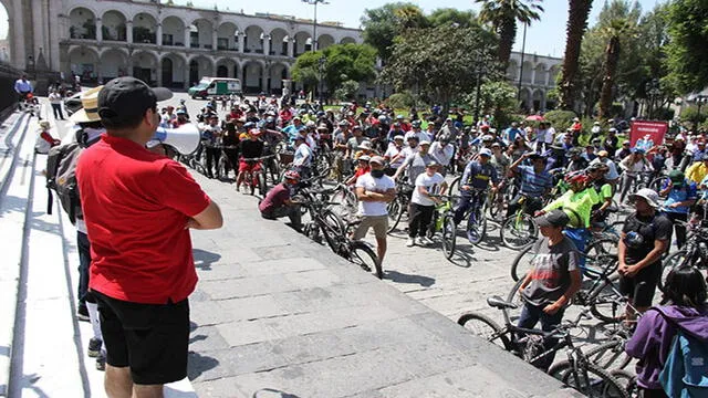 Arequipa: Ciclistas participaron en recorrido turístico por el Centro Histórico [VIDEO]