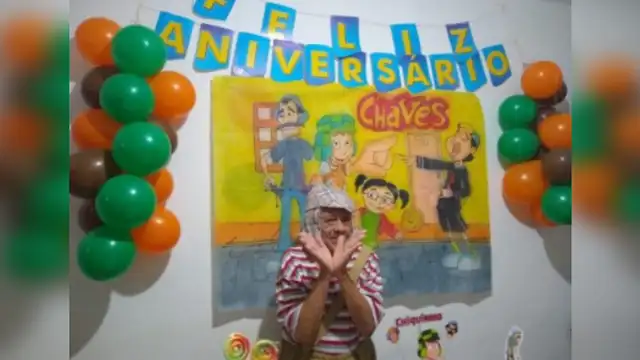 Abuelito se viste de ‘El Chavo del 8’ y celebra su cumpleaños en honor a su personaje favorito [FOTOS]