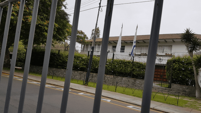 Alan García continúa en la residencia del embajador de Uruguay tras pedir asilo diplomático