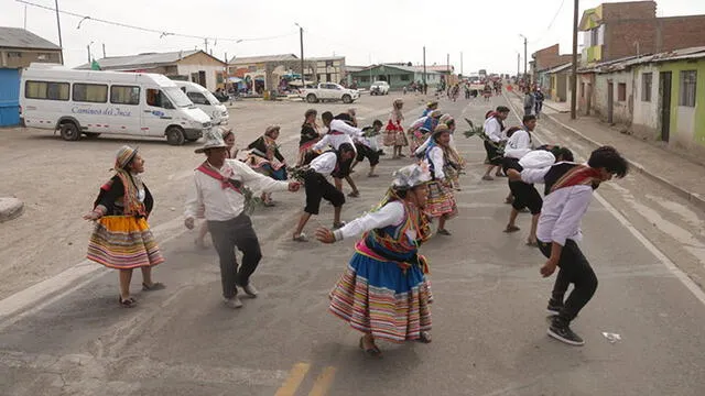 Arequipa: San Antonio de Chuca celebra 74° Aniversario en medio de olvido de las autoridades [FOTOS y VIDEO]