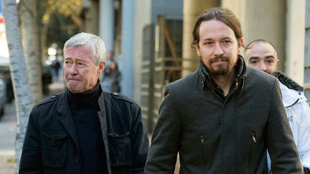 Jorge Verstrynge, junto al líder de Podemos, Pablo Iglesias, en noviembre de 2016. Foto: EFE