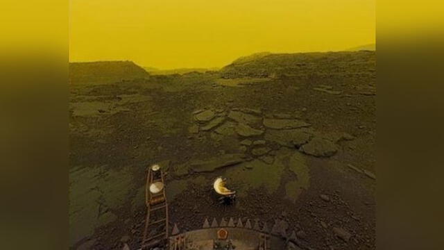 Fotografía de la superficie de Venus tomada por el módulo soviético Venera 13. Crédito: Venera team / Don P. Mitchell.