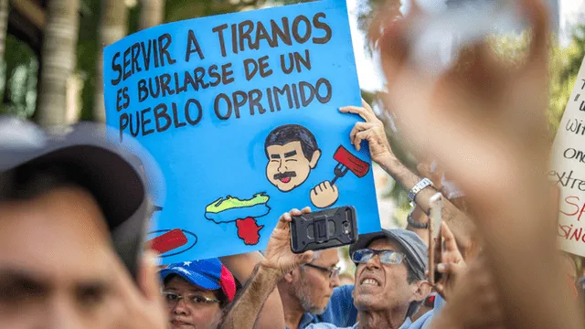 Venezolanos protestaron contra chef que sirvió banquete a Nicolás Maduro [FOTOS]