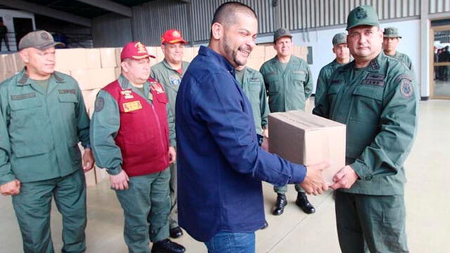 Militar activo aseguró que ya no reciben la caja de comida asignada por el régimen de Maduro. Foto: Difusión.