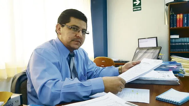 Tacna: Fiscales enfrentados por sentencia a congresista Martorell