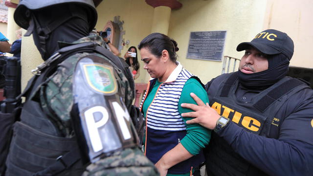 Rosa Elena Bonilla fue acusada de apropiación indebida y fraude. Foto: EFE