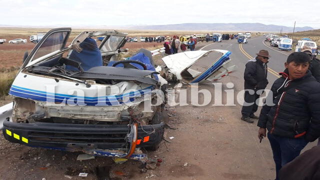 Accidente en vía Desaguadero - Tacna deja 20 personas fallecidas [FOTOS Y VIDEOS]