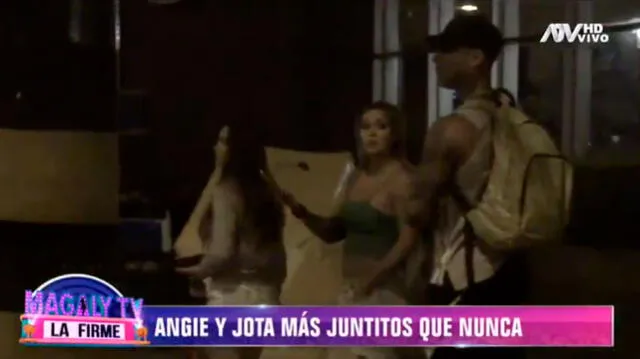 Angie Arizaga y Jota Benz fueron captados juntos en salida nocturna. Foto: Magaly TV, la Firme