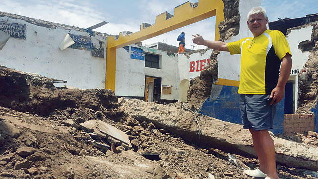 Lluvias en el Perú: el vía crucis de las familias damnificadas por la caída de huaicos