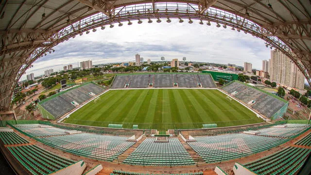 Estadio Bezerrao (Brasilia, Gama)